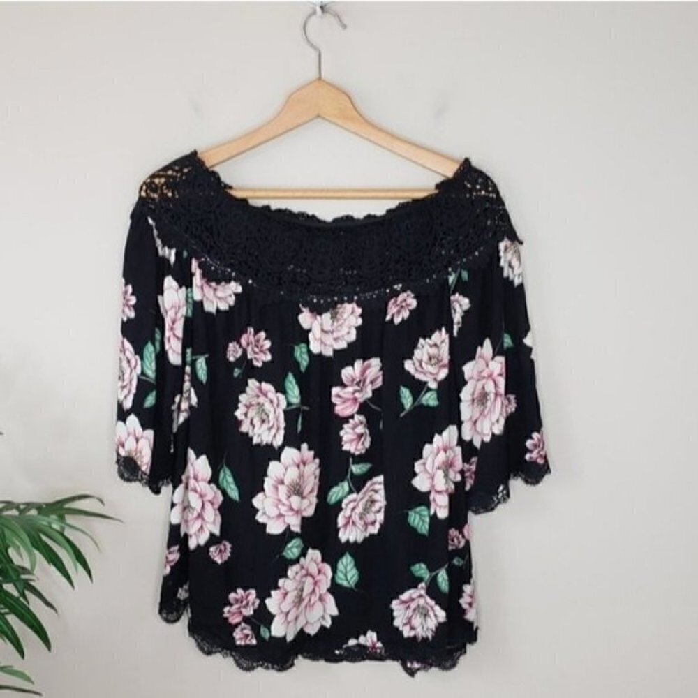 Staccato | Pink Floral & Lace Blouse
